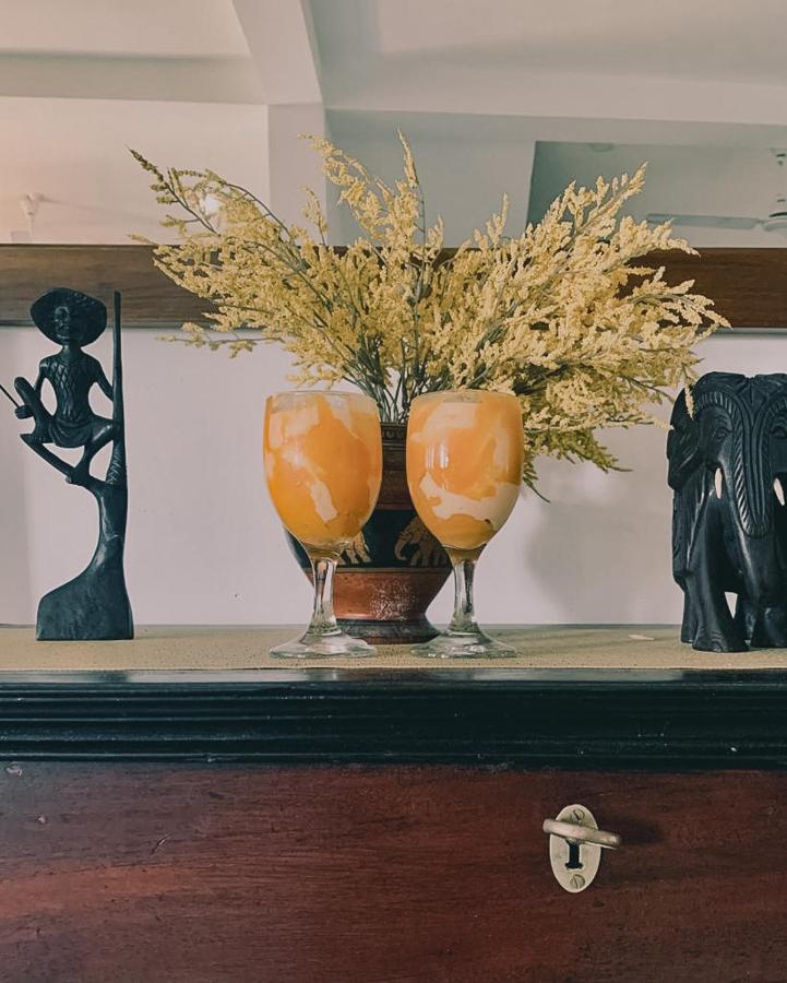 The Tide'S Tale Hotel กอลล์ ภายนอก รูปภาพ